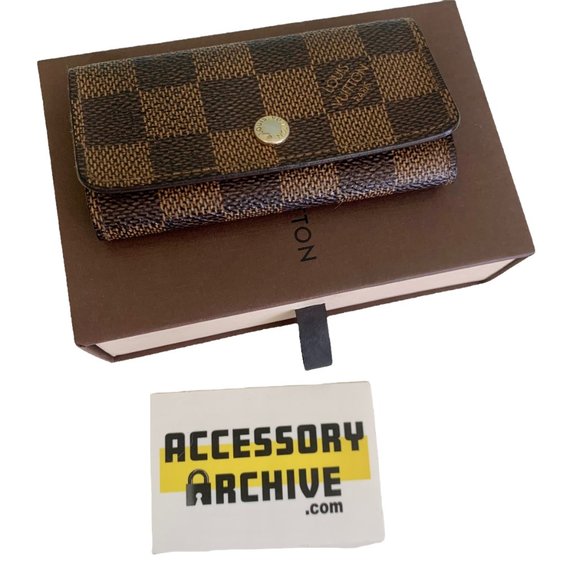 LOUIS VUITTON Damier Key Holder - Picture 6 of 10